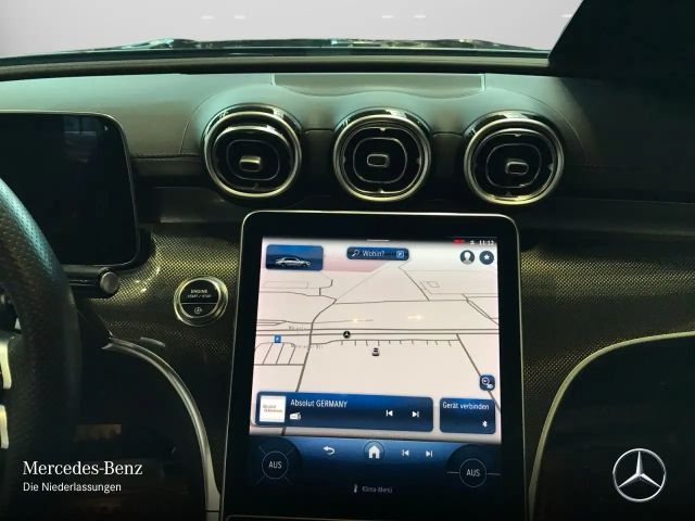 Mercedes-Benz C 300 AMG Line Sedan