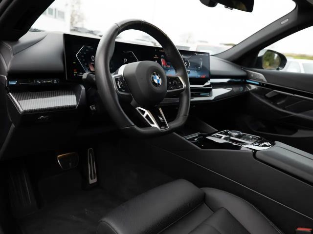 BMW 540 540d M-Sport Touring xDrive