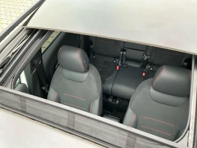 Mercedes-Benz EQB 300 4MATIC AMG Line