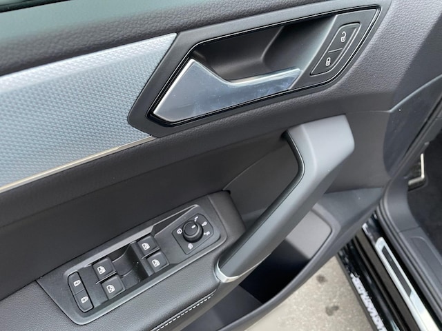 Volkswagen Touran 1.5 TSI