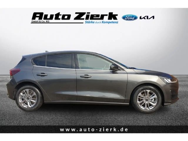 Ford Focus EcoBoost Titanium