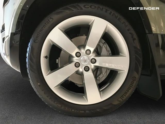 Land Rover Defender 110 D300 Dynamic HSE