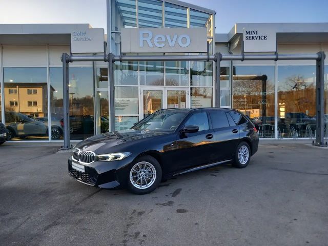 BMW 320 320d M-Sport Touring