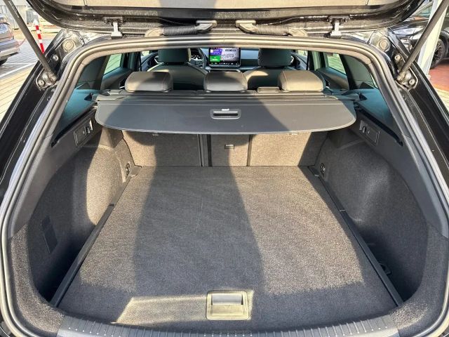 Seat Leon 1.5 eTSI DSG FR-lijn Sportstourer