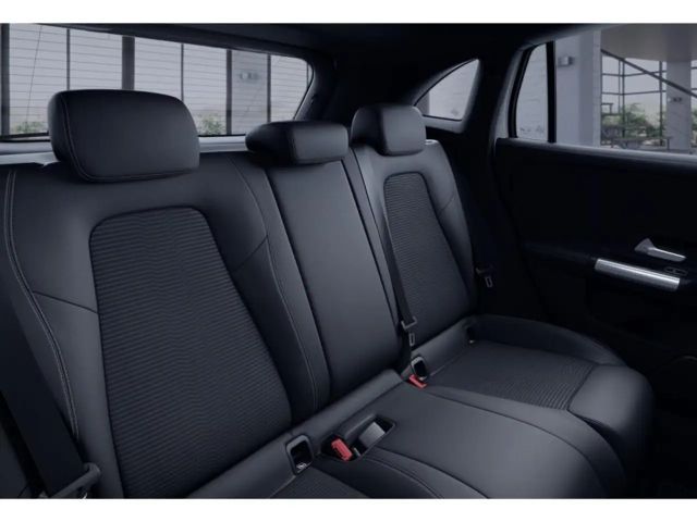 Mercedes-Benz GLA 200 Progressive