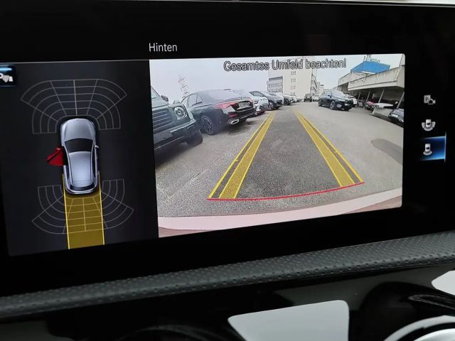 Mercedes-Benz A 180 DISTR++HEADUP+KAMERA+MBUX+CARPLAY+LED+17"