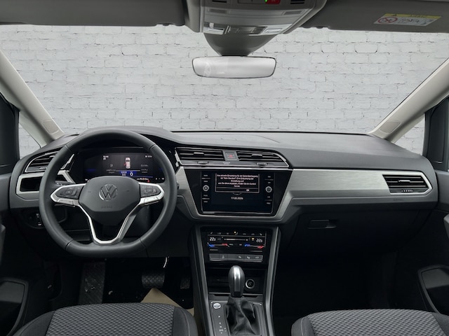 Volkswagen Touran 1.5 TSI DSG R-Line