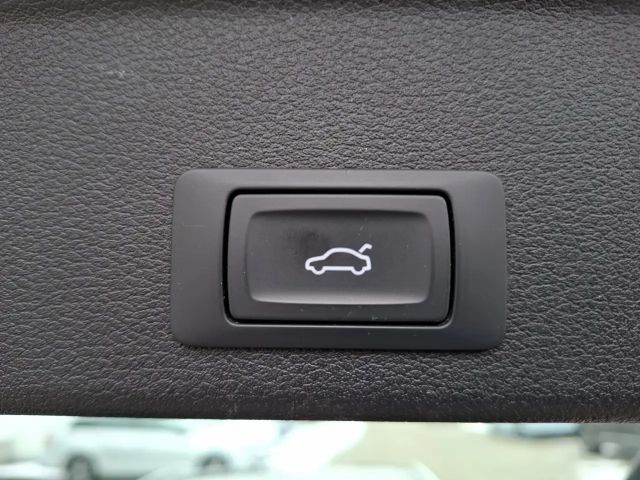 Audi A4 35 TFSI Avant S-Tronic