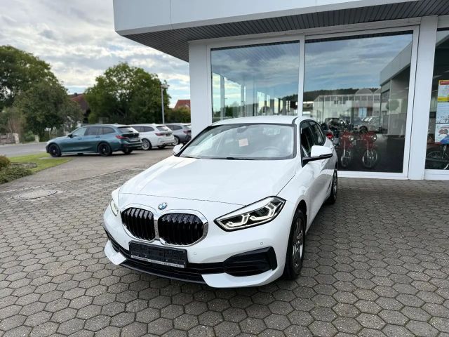 BMW 116 116i Sedan