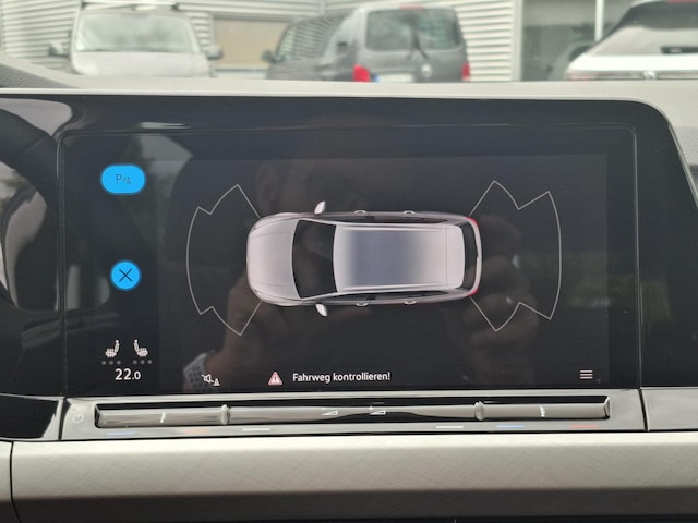 Volkswagen Golf 1.5 TSI DSG Life Variant