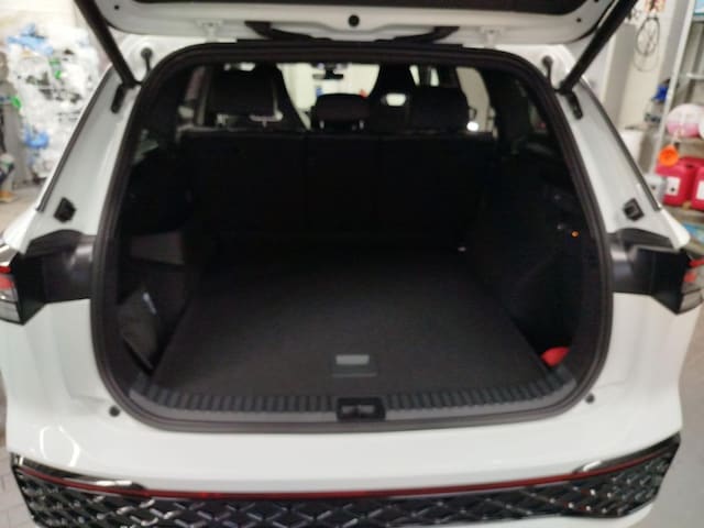 Volkswagen Tayron 2.0 TDI 4Motion DSG R-Line