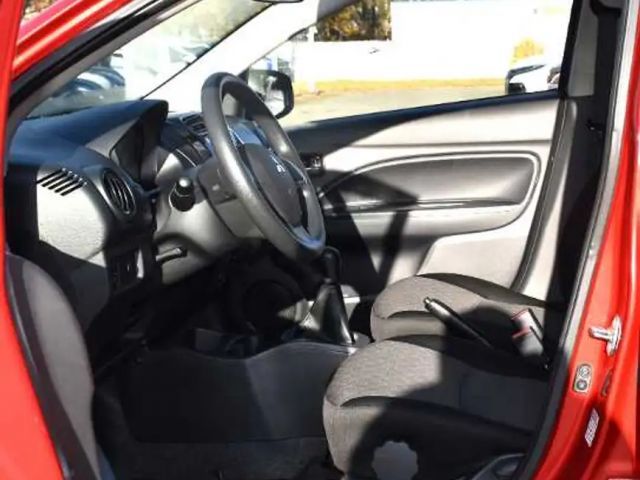 Mitsubishi Space Star MIVEC Star