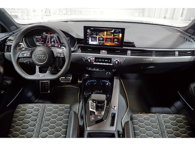 Audi RS4 Avant Quattro