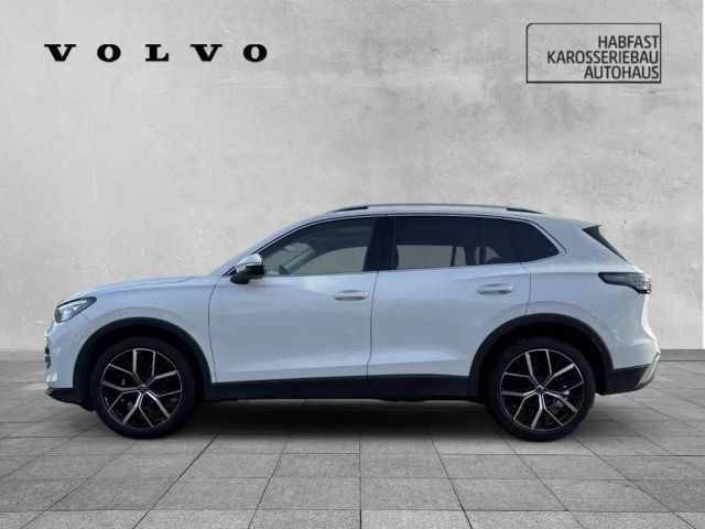 Volkswagen Tiguan 1.5 eTSI Elegance Elegance