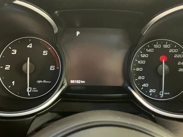 Alfa Romeo Stelvio JTDm Q4 Veloce