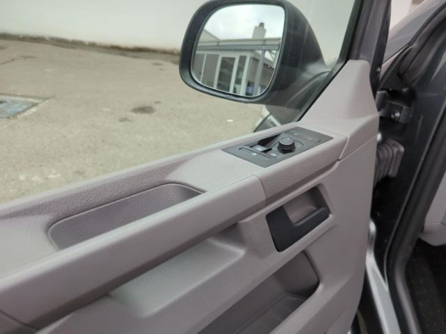 Volkswagen Caravelle 2.0 TDI T6 Trendline