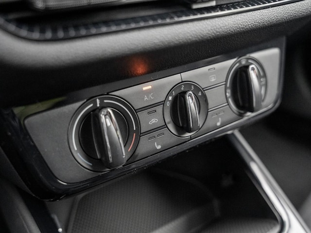 Skoda Fabia 1.0 MPI LED LM PDC SHZ SpurH