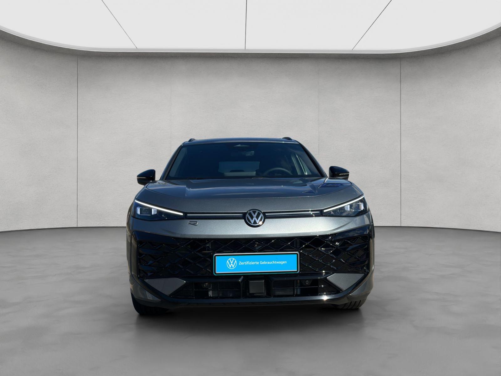 Volkswagen T-Roc 1.5 eTSI DSG R-Line