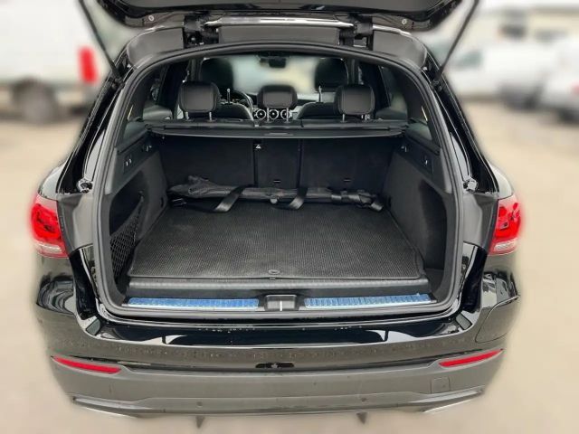 Mercedes-Benz GLC 300 4MATIC AMG Line