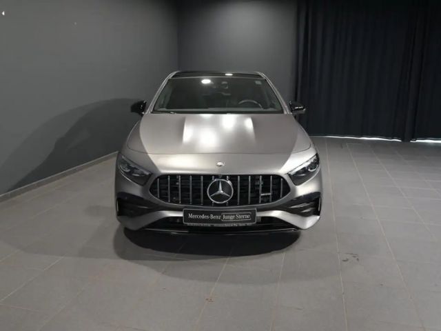 Mercedes-Benz A 35 AMG 4MATIC AMG Line