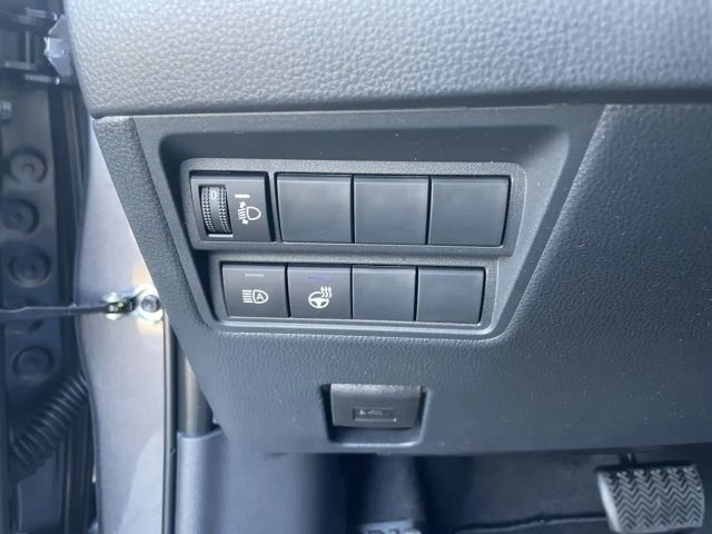 Toyota Yaris Hatchback Hybride VVT-i