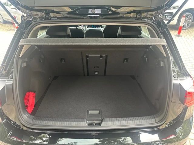 Volkswagen Golf DSG Golf VIII Plus