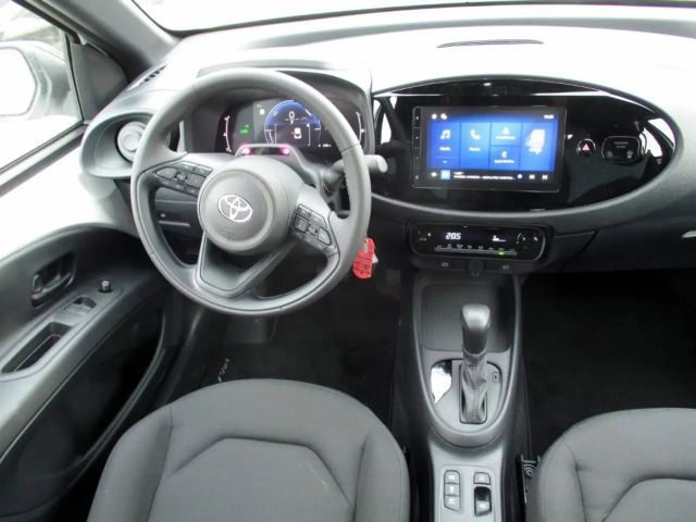 Toyota Aygo X 1,5 HSD Pure