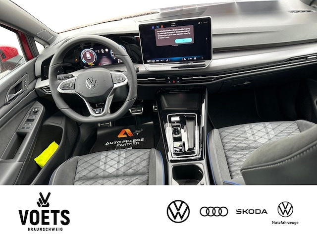 Volkswagen Golf 1.5 eTSI DSG Golf VIII R-Line