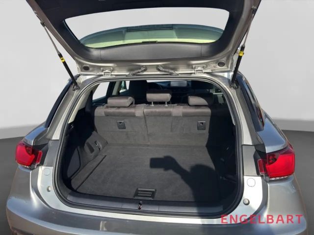Lexus CT 200h Navi Sitzheizung LED ACC DAB Keyless Entry Spurhal
