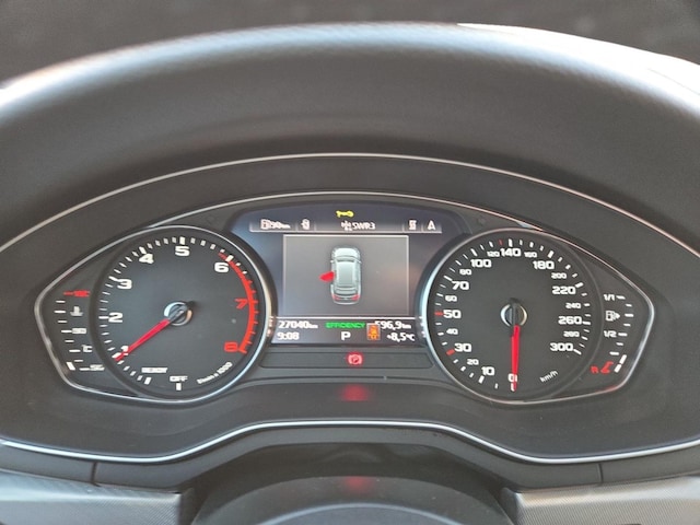 Audi A4 45 TFSI Avant Quattro S-Tronic