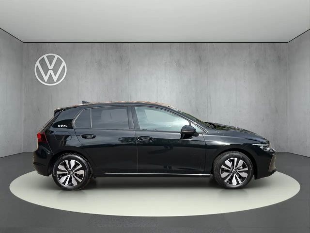 Volkswagen Golf 1.5 eTSI DSG Golf VIII