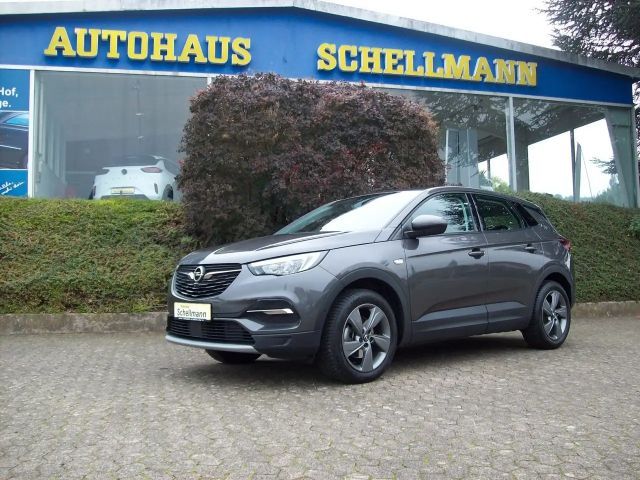 Opel Grandland X 1.2 T LED 360* SHZ LHZ Navi AHK