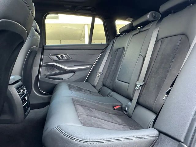 BMW 318 318i M-Sport Touring