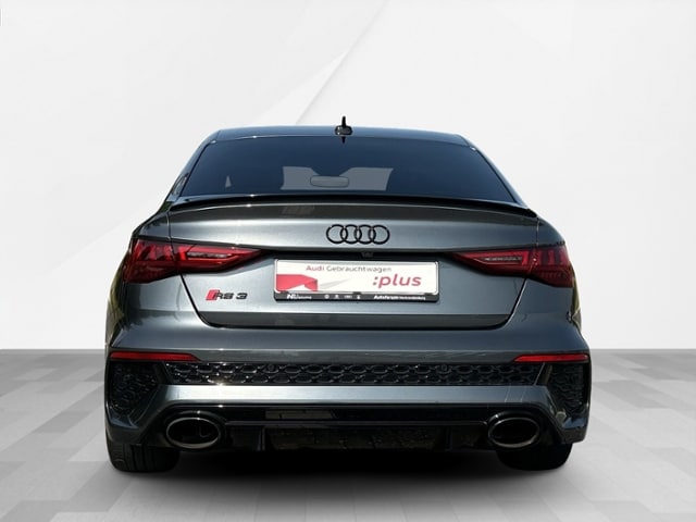Audi RS3 Quattro S-Tronic Sedan