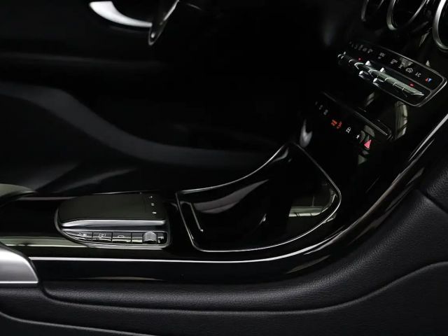 Mercedes-Benz GLC 300 4MATIC