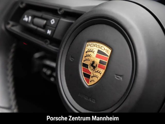 Porsche 992 4 Cabrio GTS