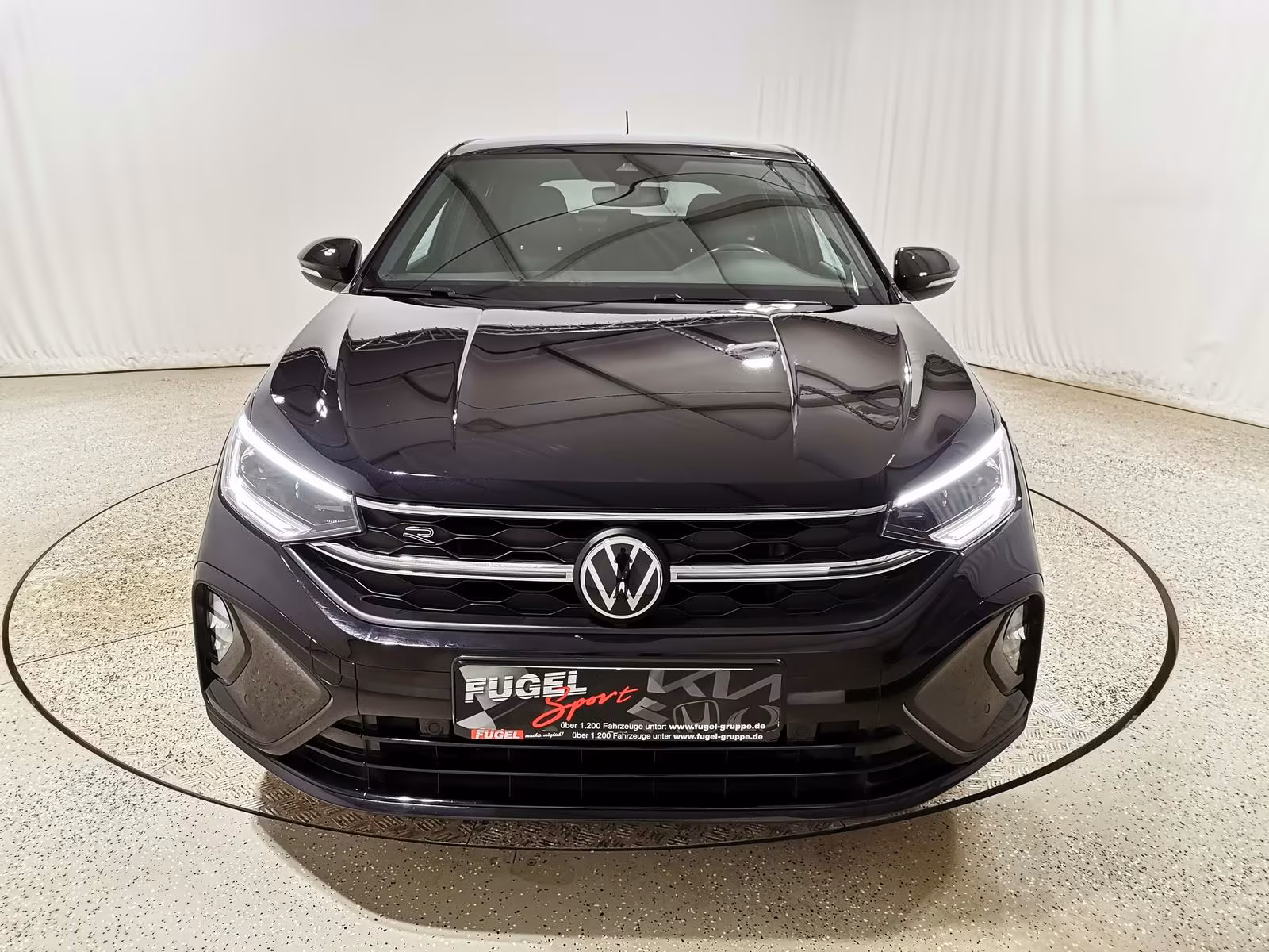 Volkswagen Taigo 1.5 TSI DSG R-Line