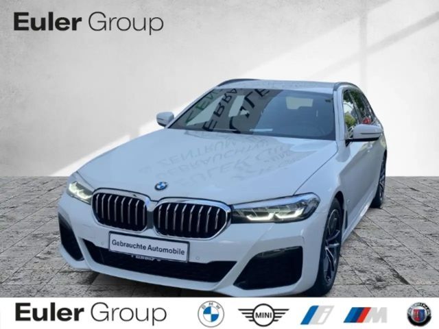 BMW 520 520d M-Sport Touring