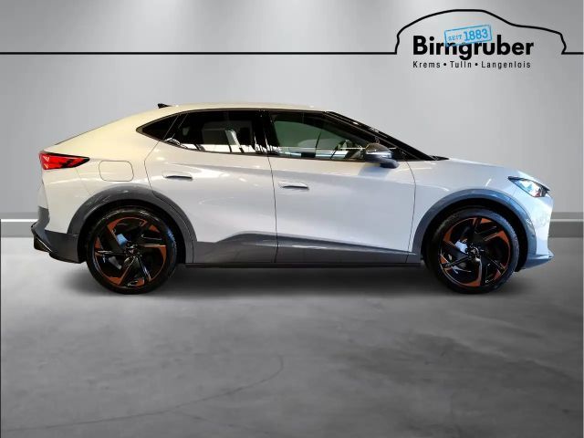 Cupra Tavascan Adrenaline