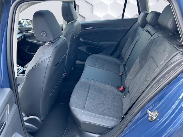 Volkswagen Golf DSG Golf VIII Style Variant