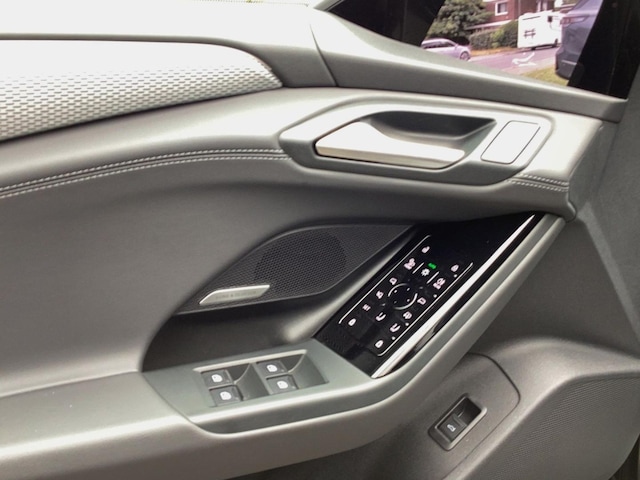 Audi A6 e-tron Avant Quattro