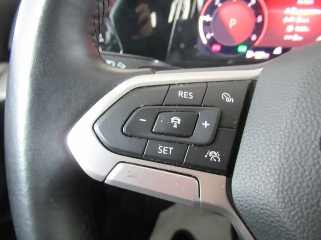 Volkswagen Golf DSG Life Variant