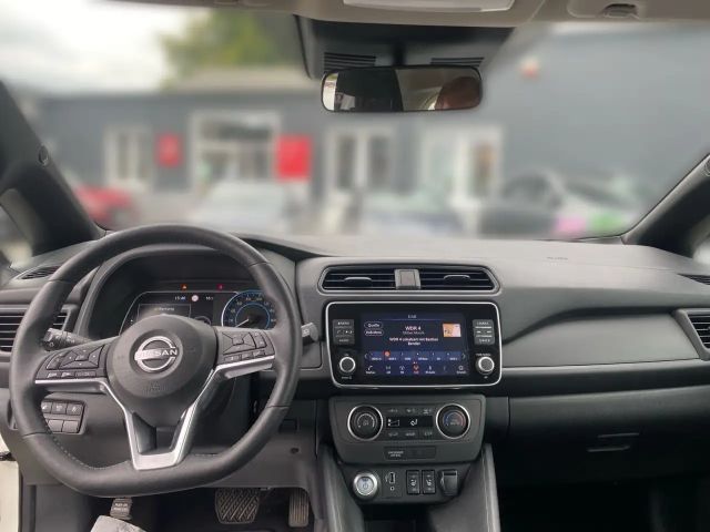 Nissan Leaf 40 kWh Acenta
