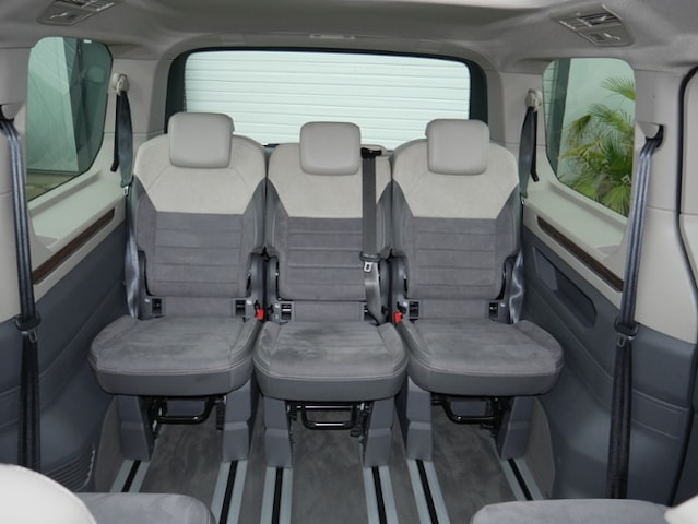 Volkswagen Multivan 2.0 TSI DSG Lang T7