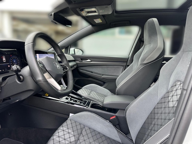 Volkswagen Golf 1.5 eTSI Golf VIII Variant