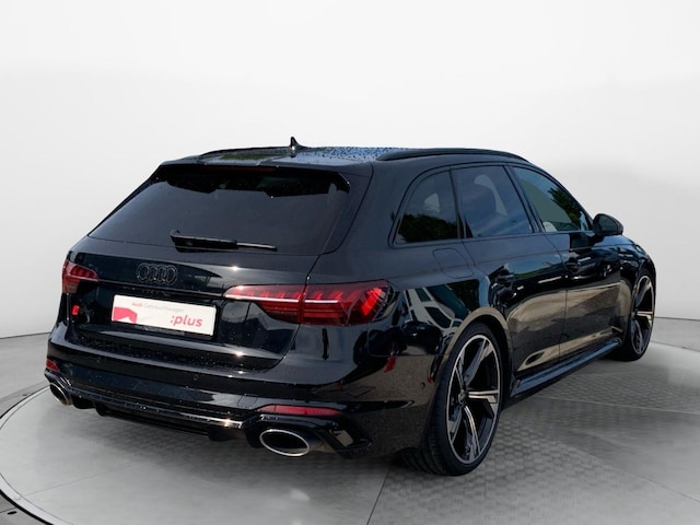 Audi RS4 Avant Quattro