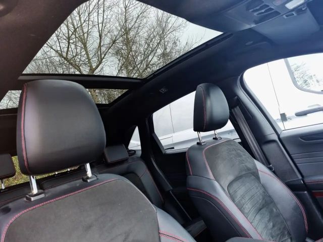 Ford Kuga Plug in Hybrid ST Line X