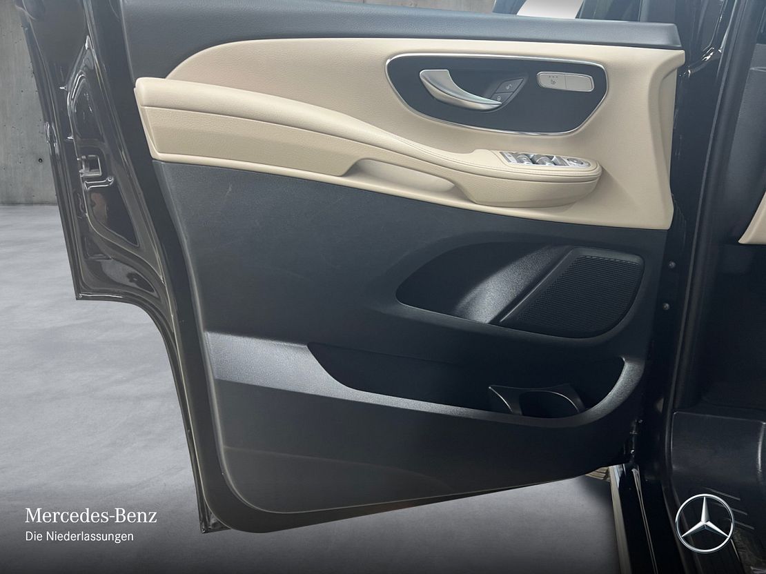 Mercedes-Benz EQV 300