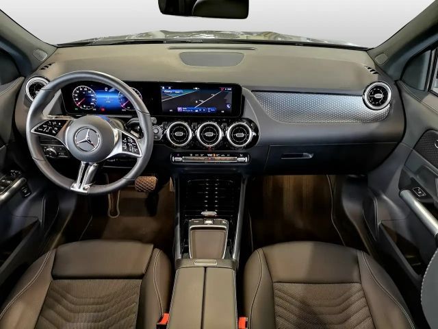 Mercedes-Benz GLA 180 Progressive