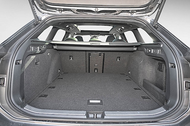 Volkswagen Passat DSG R-Line